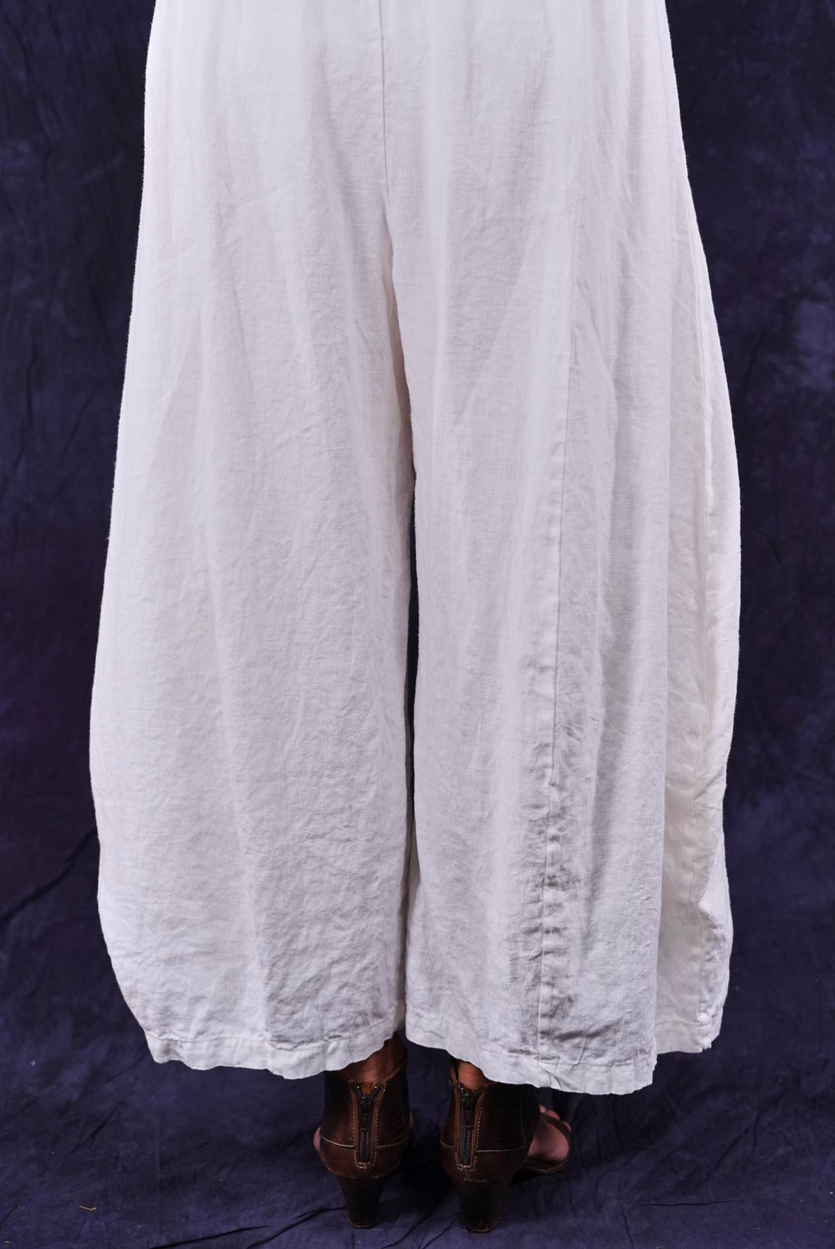 3296 Crop Linen Billow Pant White-U
