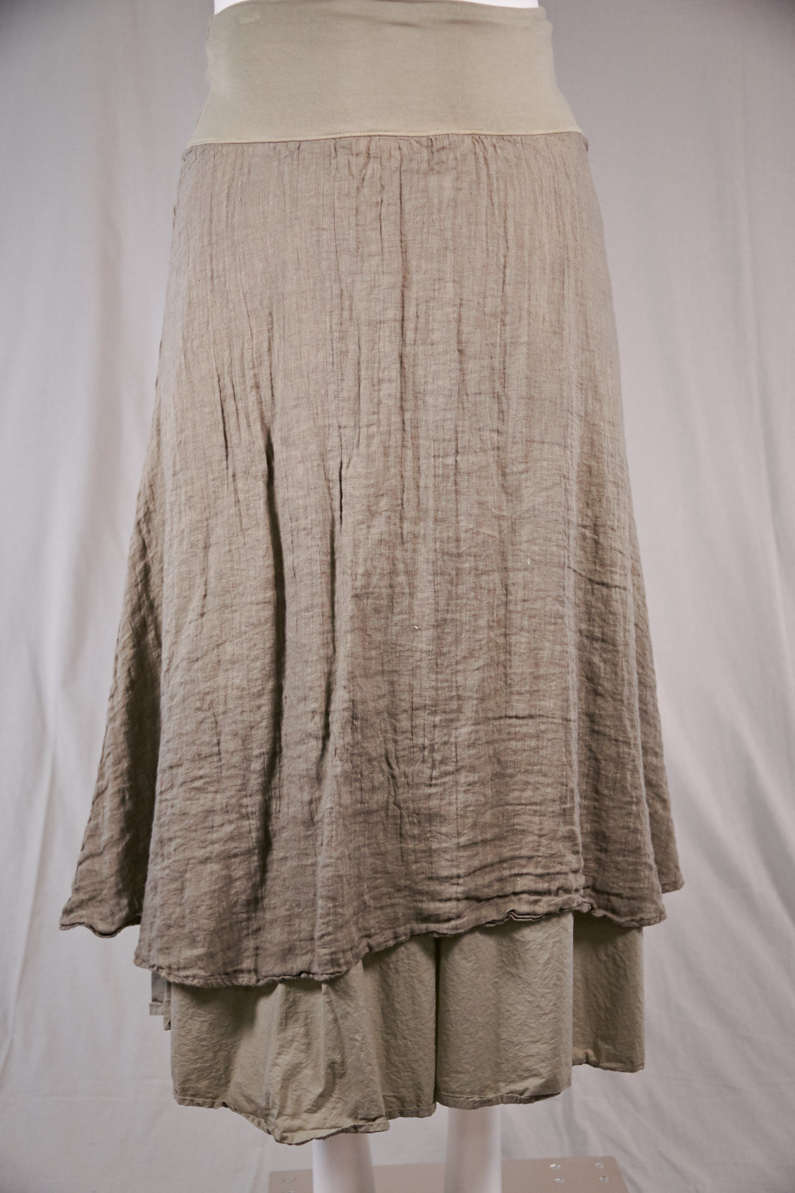 4177 Tiered Layer Skirt Lichen-U