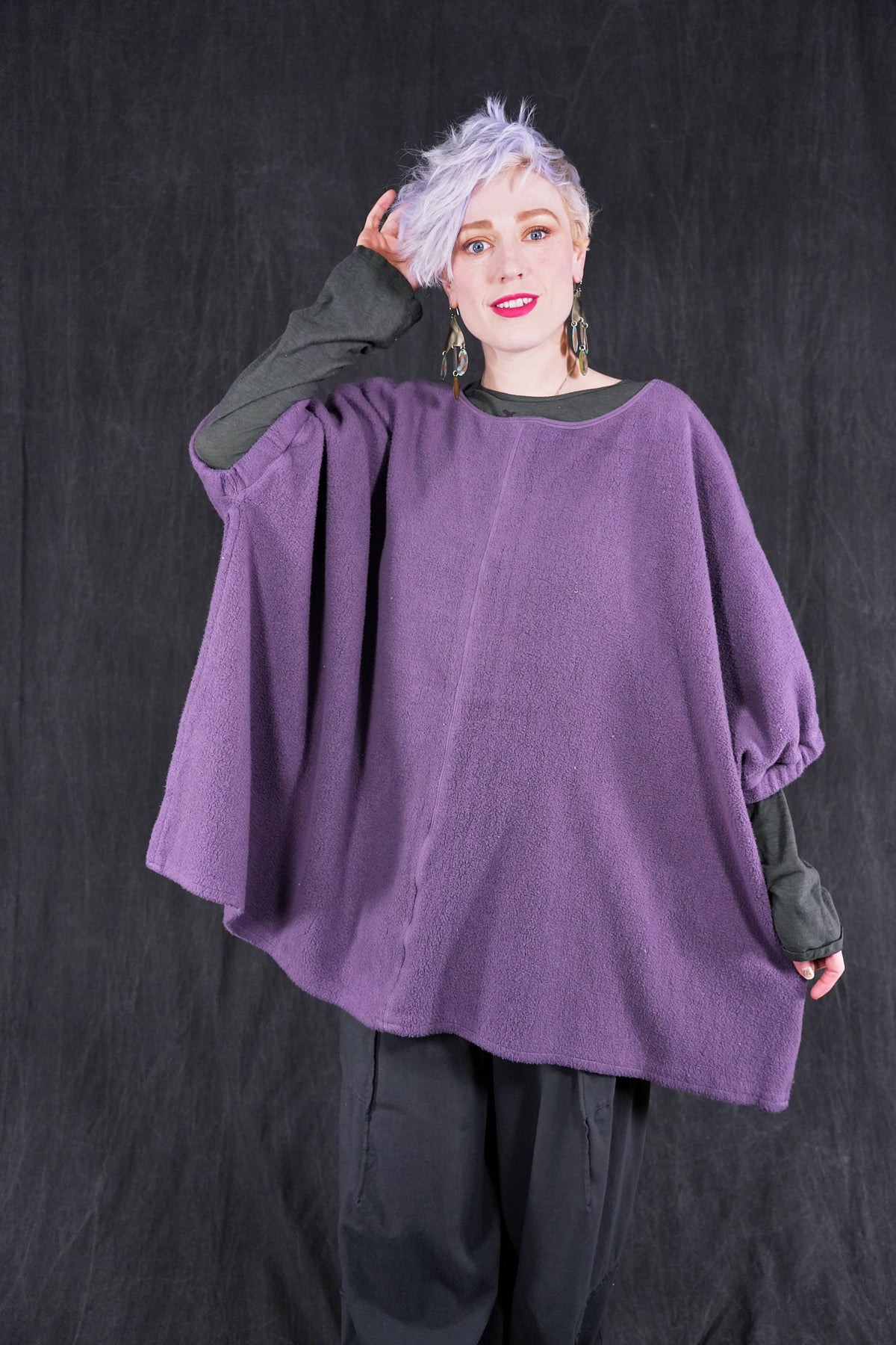 5304 Sherpa Poncho Aura Patched