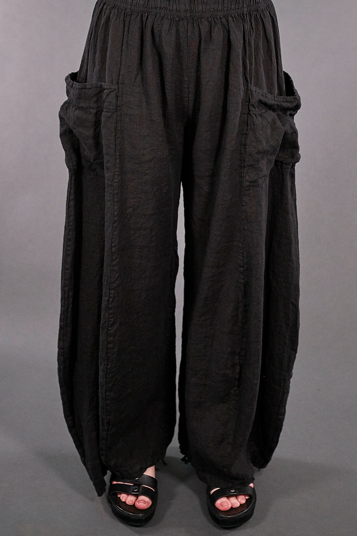 3243-Linen Billow Pant Black-U