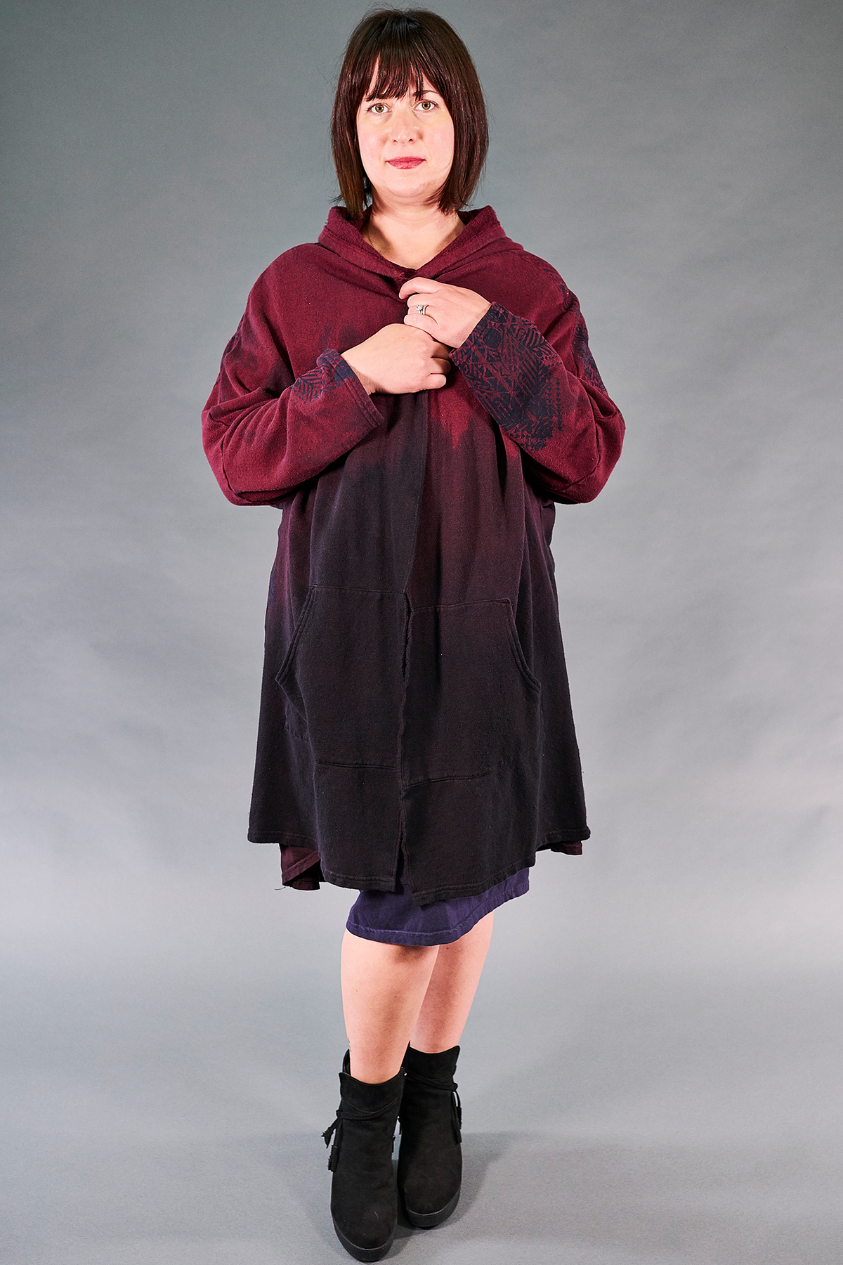5261 Hooded Cloak-Rowan/ Noir-P