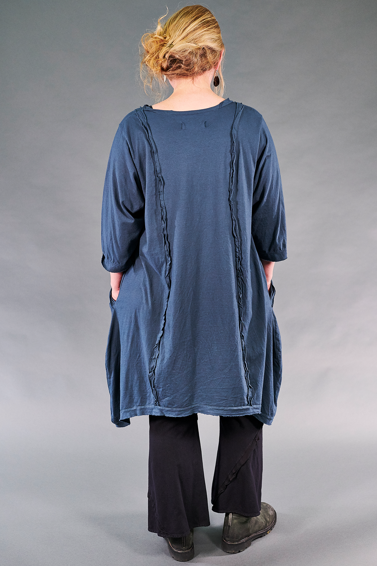 2313 Everyday Vector Tunic-Blue Cypress-Opalescent Landscape