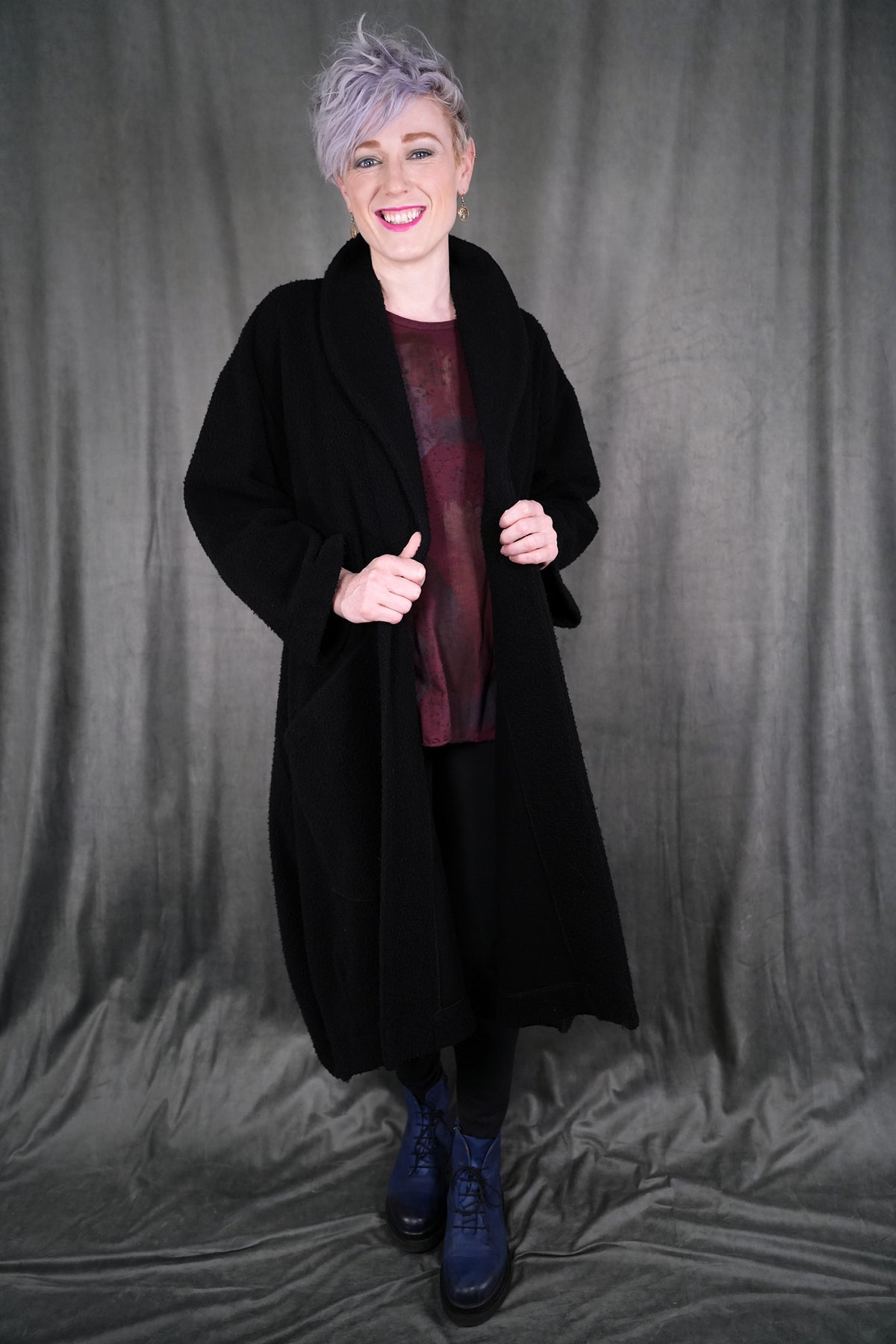 V1722 Winter Wool Coat Black-U