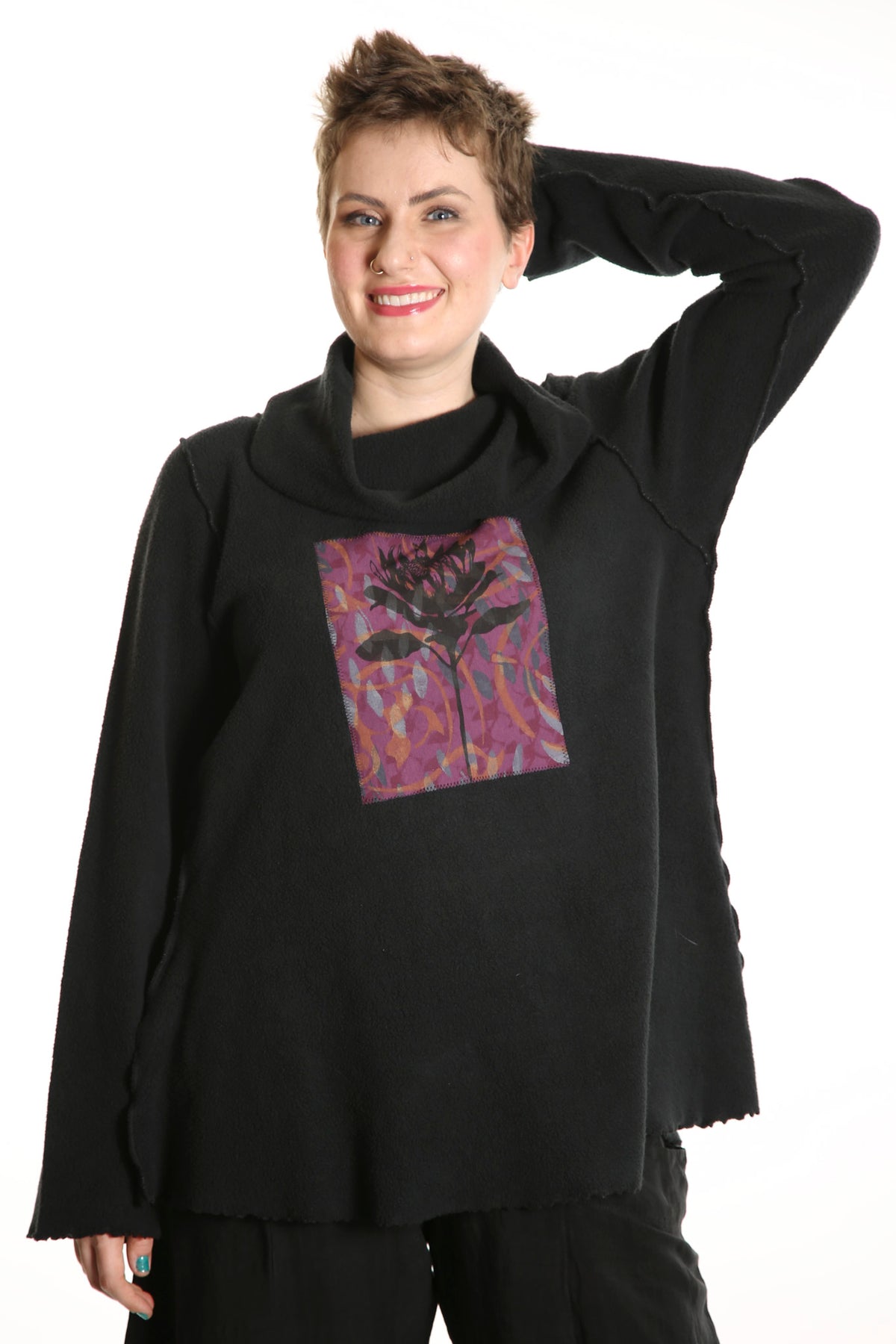 1246 Sherpa L/S Cowl Sweatshirt Black- Patched