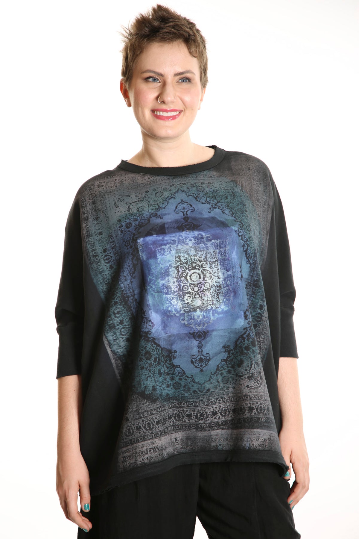 2210  Cozy Fleece Square Sweatshirt Printed Black Persian Rug