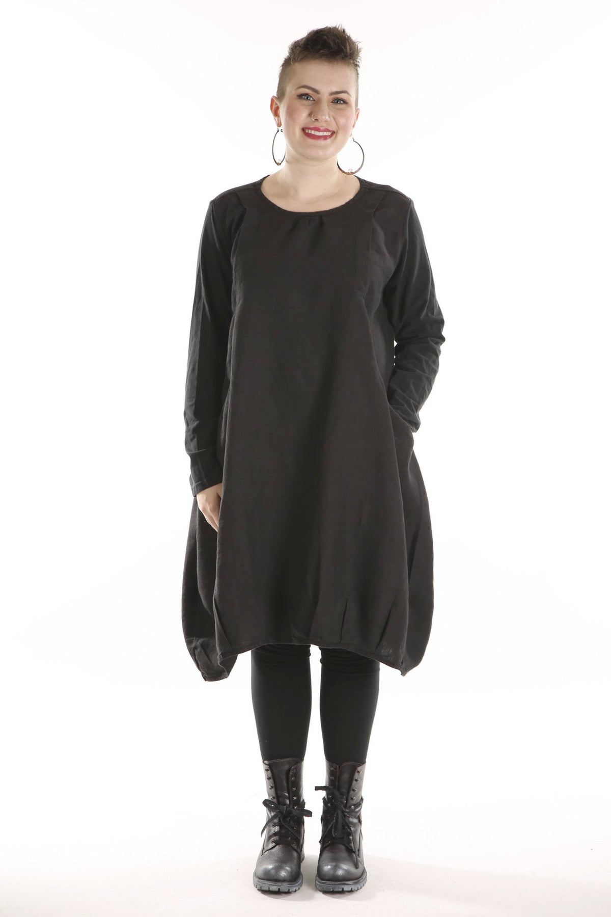 7205 Studio Dress Black  UNprinted