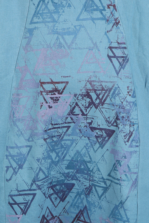 2193 Venetian Linen Blue Raspberry Triangle - Blue Fish Clothing